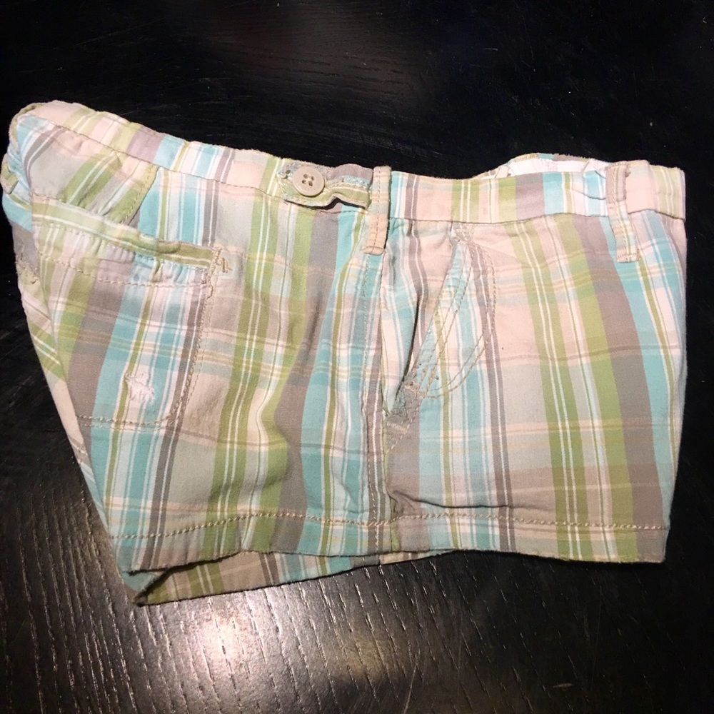 Juniors Plaid Stripe Abercrombie shorts